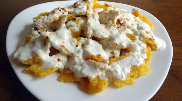 papara-ekmek-yogurt-sulu-yemek